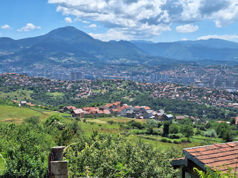 Restoran Žuč/ Dom oslobodilaca Žuč