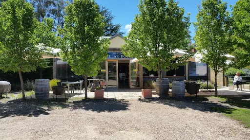 Linfield Road Wines