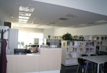 Biblioteca Mestra Maria Rafecas景点图片