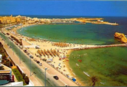 Qaraiya Beach景点图片