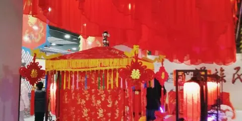 遼寧岫巖滿族自治縣博物館