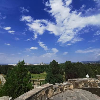 哈萨克斯坦+乌兹别克斯坦8日5晚跟团游