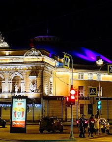 奇尼塞利马戏团-圣彼得堡