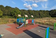 Broomhousr Lane Playground景点图片
