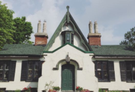 House of Falconer景点图片