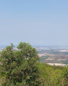 Tịnh xá Ngọc Sơn Dinh-富美市社