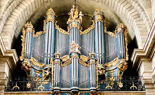 Eglise Collegiale Saint-Jean