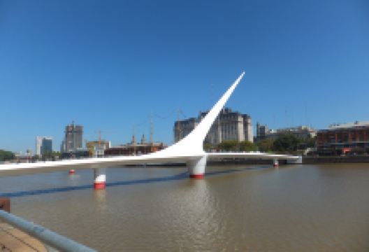 女人桥景点图片