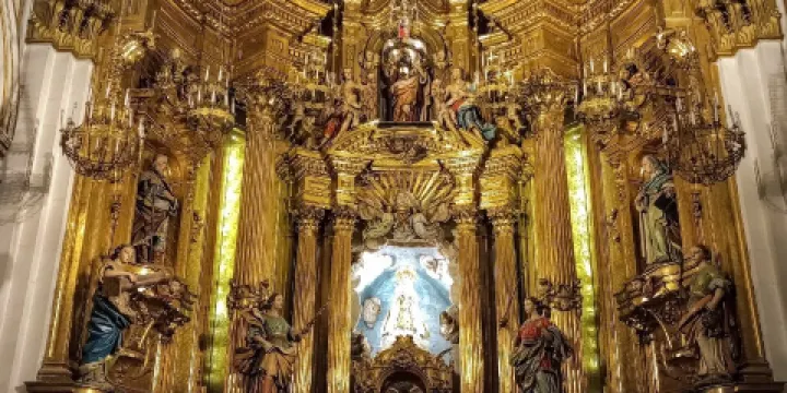 Iglesia de San Saturnino