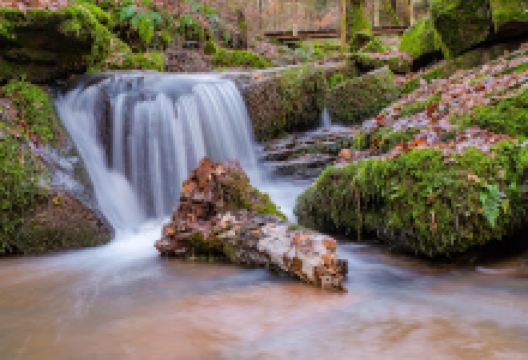 Trettstein-Wasserfall景点图片