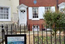 Charles Dickens' Birthplace景点图片