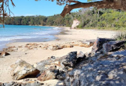 Washerwomans Beach景点图片