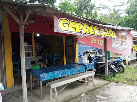 Kuliner K5 Kalibening餐厅图片