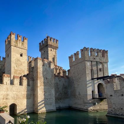 意大利罗马+威尼斯+米兰+佛罗伦萨9日8晚私家团