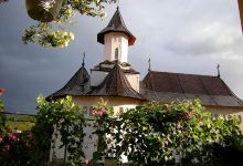 Saints Peter and Paul Church景点图片