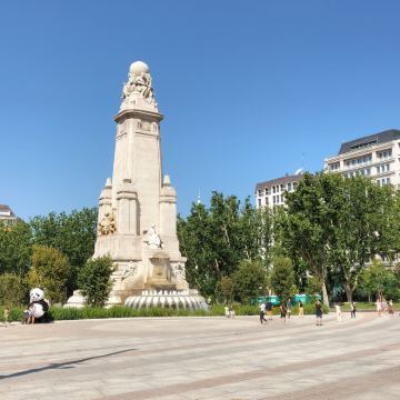 西班牙+葡萄牙+古巴15日11晚跟团游