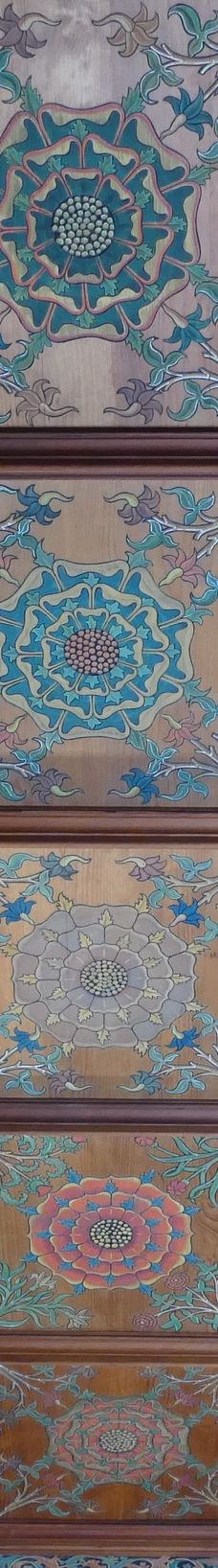 里派城堡-托农莱班