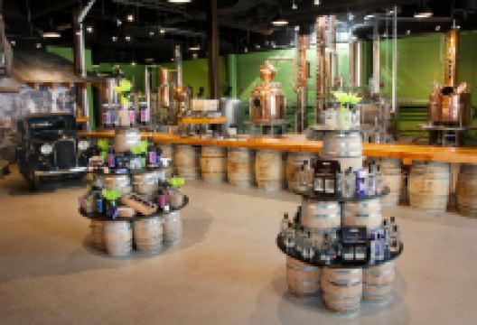 Okanagan Spirits Craft Distillery景点图片