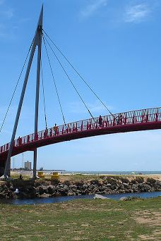 Square Meeting of the Waters-Carapina