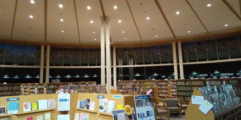 岩見沢市立図書館
