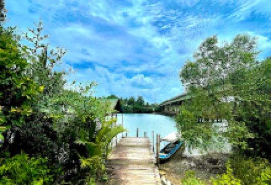 New Cardamom Tented Camp Departure Pier景点图片