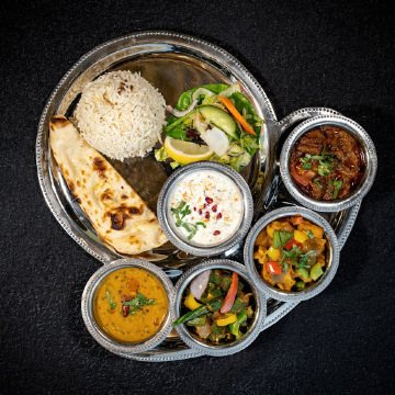 Clay Oven Banqueting Suites and Catering | Asian & Indian Wedding Caterers in London | Wedding Venue | Corporate Events餐厅图片