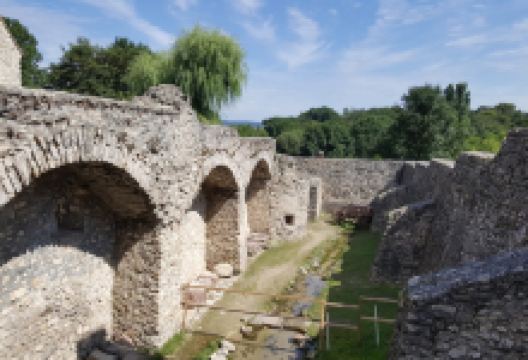 Kinizsi Castle景点图片