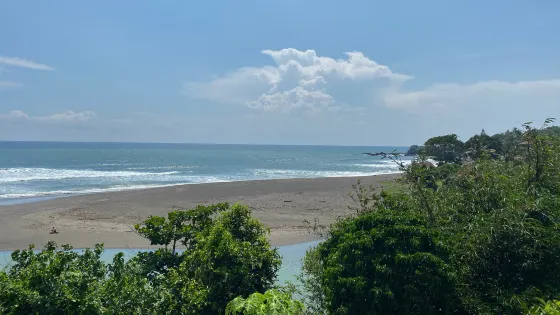巴蓮海灘