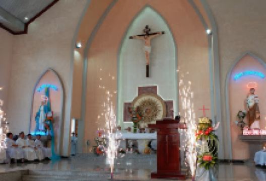 Nhà Thờ Minh Long景点图片