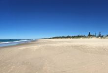 Marcoola Beach景点图片