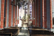 Pfarrkirche Sankt Peter und Paul景点图片