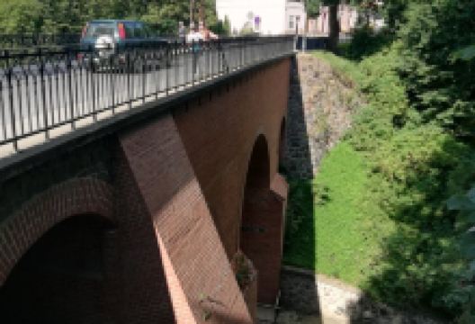 Most gotycki景点图片