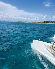 Piscina Natural Saona-圣拉斐尔－德尔尤马