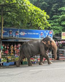 Kadugannawa Rock View and Rest Area-Gangawatakorale