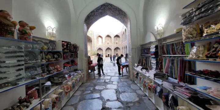 謝爾多爾（獅子）神學院