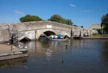 Potter Heigham Bridge景点图片