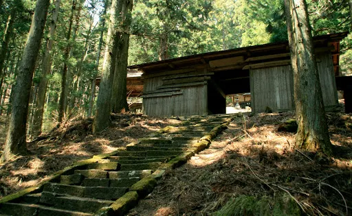 慄生神社