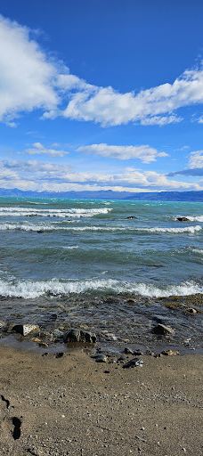 Cave Restaurant Nativo-阿根廷湖县
