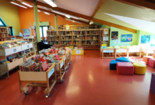 Bibliothèque 7 à Lire景点图片