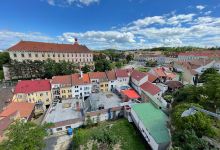 Kamenná věž Hláska景点图片