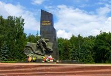 Monument to Soldiers-Drivers景点图片