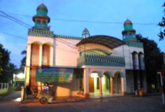 Nurul Falah Mosque景点图片