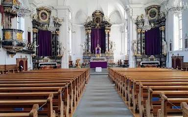 Pfarrkirche St. Heinrich