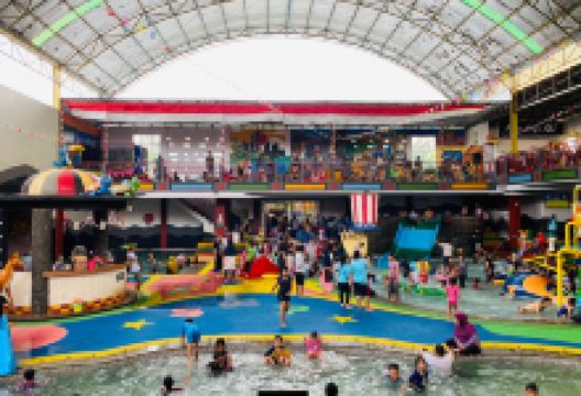 Sirkus Waterplay景点图片