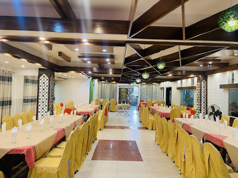 Food Paradise Restuarant And Party Center