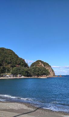 Tomari Beach Parking Lot-伊根町