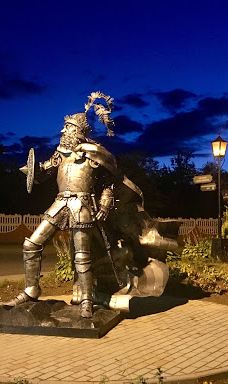 Mindoŭh Monument-纳瓦格鲁德斯基区