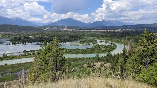 Dry Gulch Provincial Park
