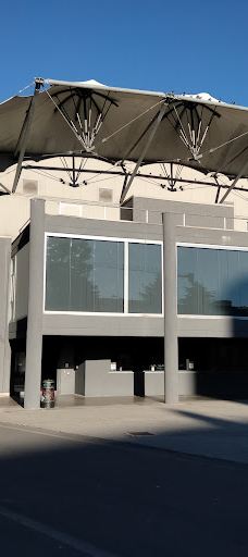 Teatro Mario Apollonio-瓦雷泽