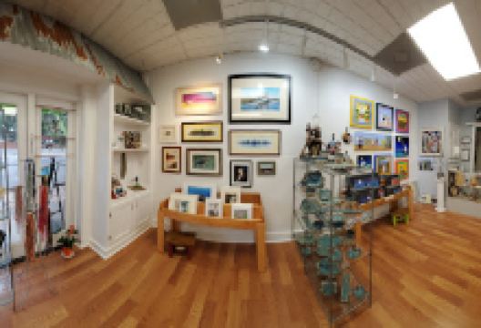 gallery 80 on tybee and framing购物图片